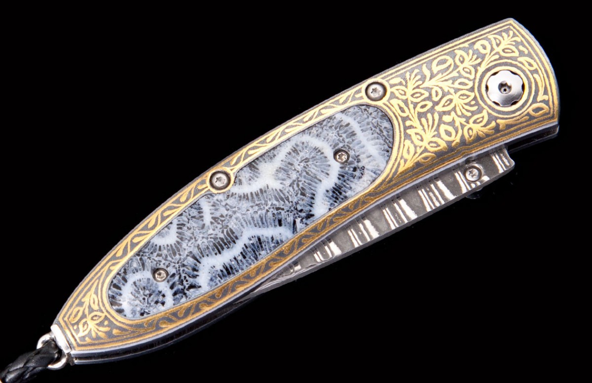 William Henry Limited Edition B05 Gold Coast Knife Scrimshaw Gallery