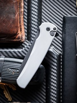 ProTech Automatic Knife - Malibu Reverse Tanto Flipper 5403 Grey